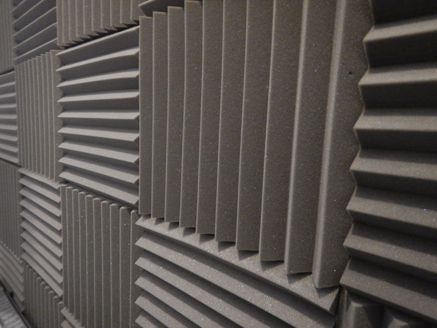 precio aislamiento acústico